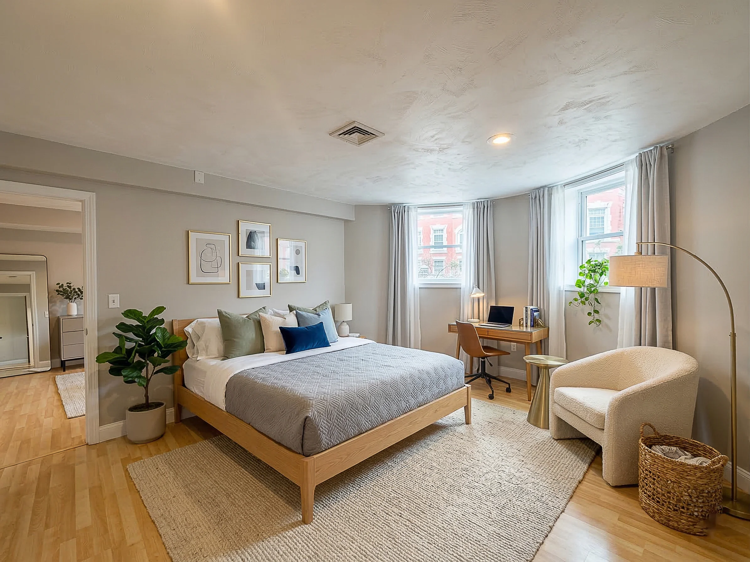 10 Strathmore Rd, Brookline
