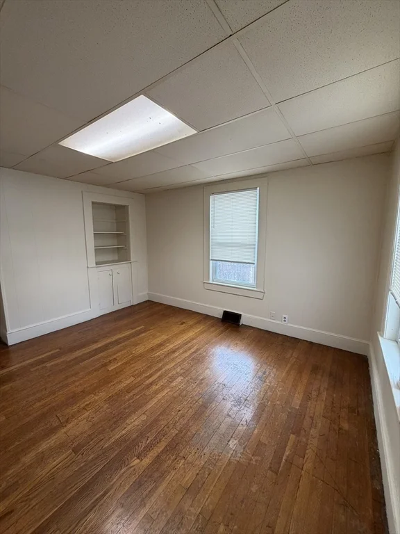 90 Bacon Steet, Waltham