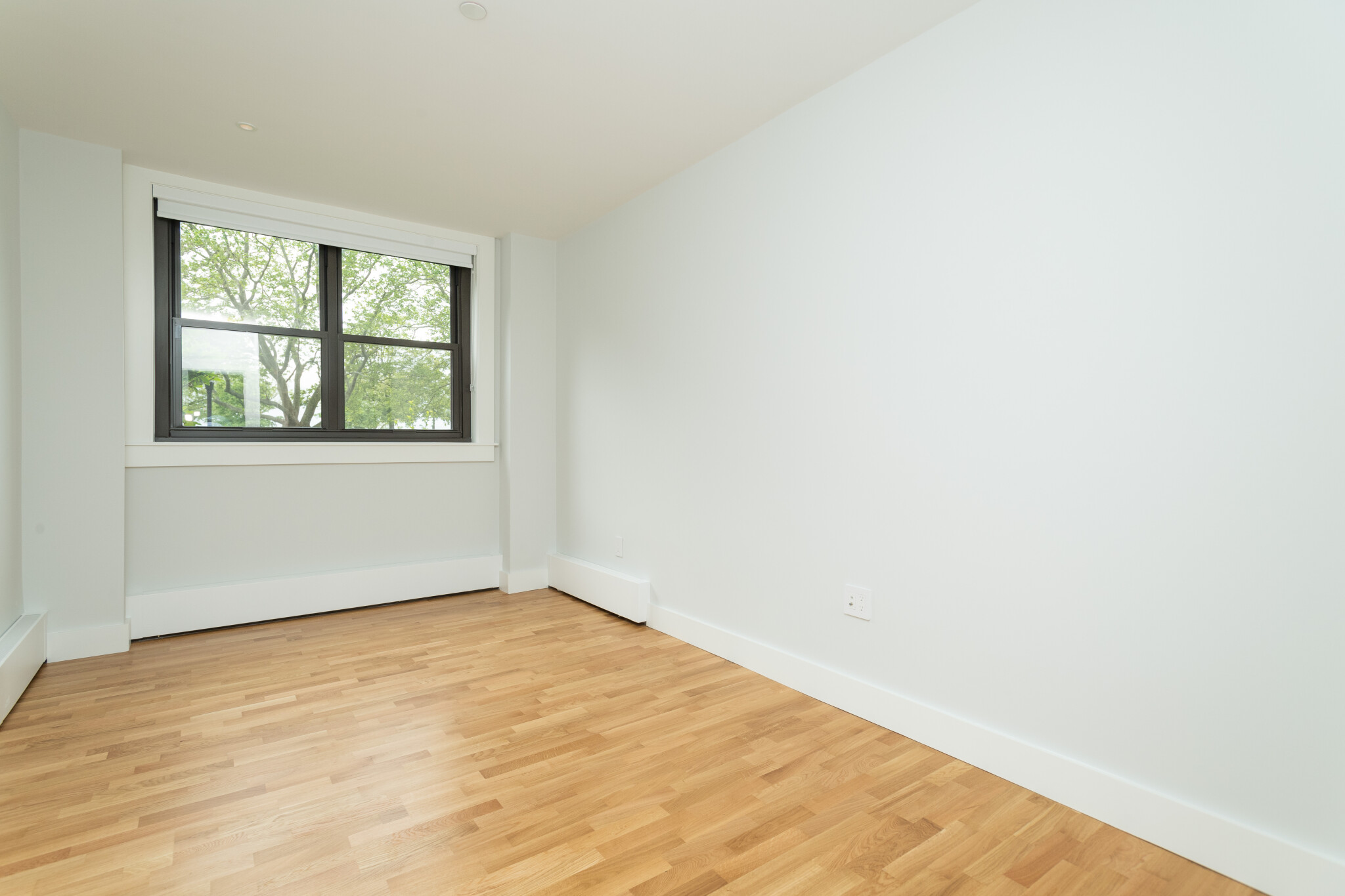 1410 Columbia Rd, South Boston