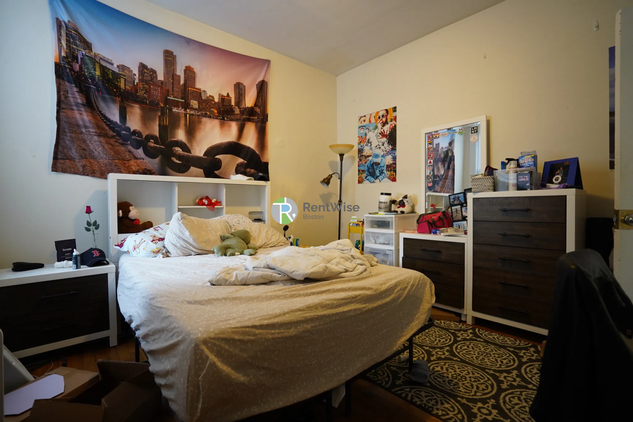 72 Gardner St, Allston