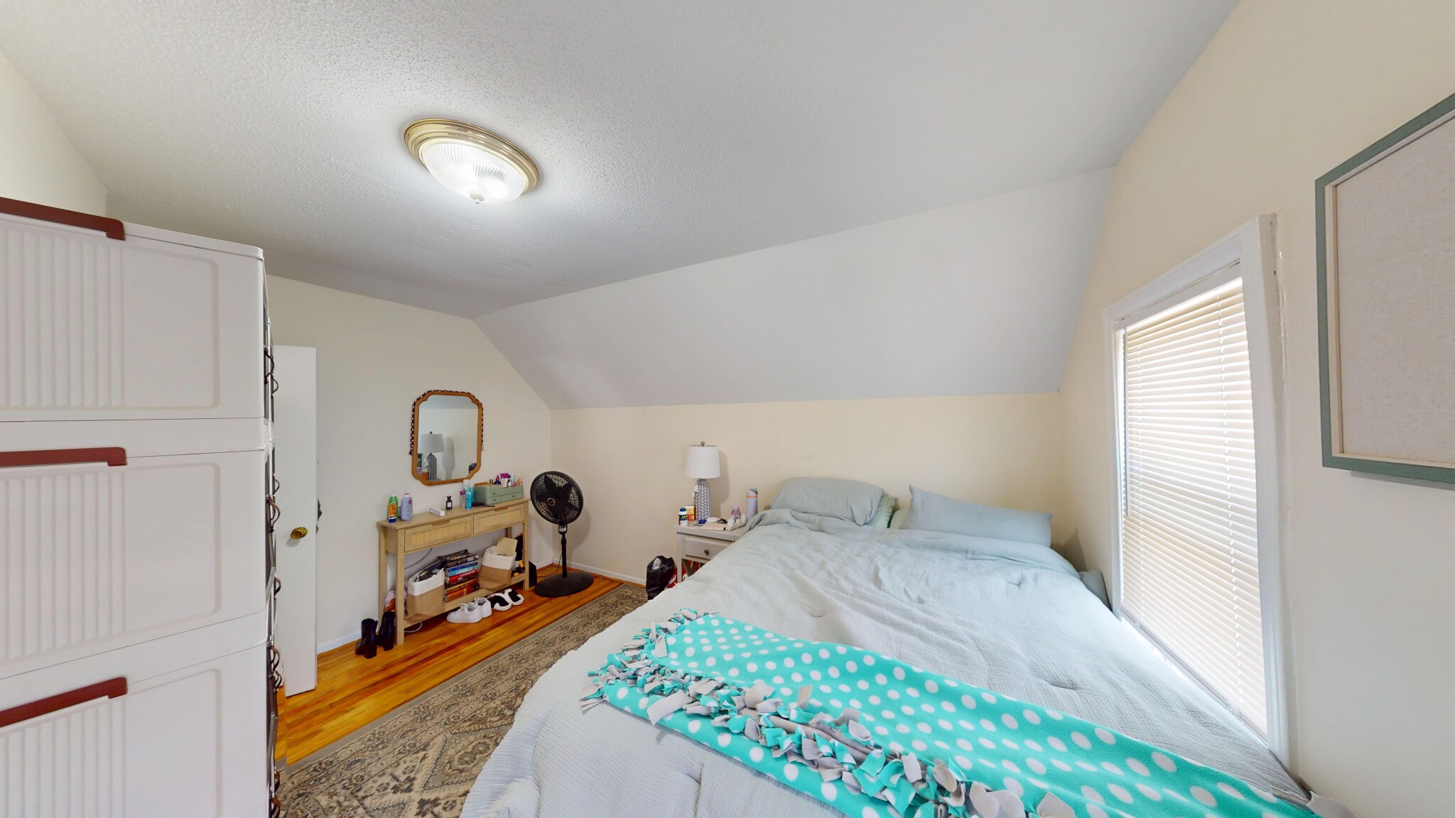 215 Parsons, Brighton