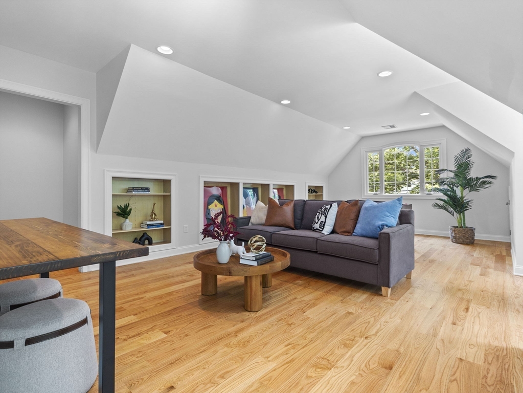 93 Goulding St W, Sherborn