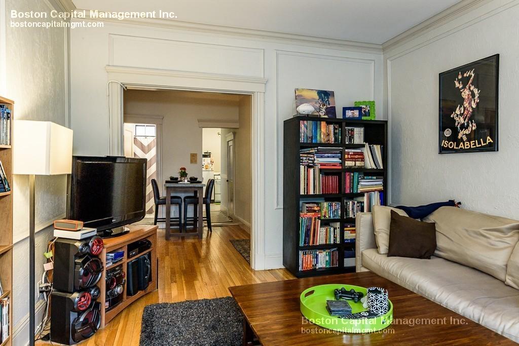 153 Strathmore Rd, Brighton