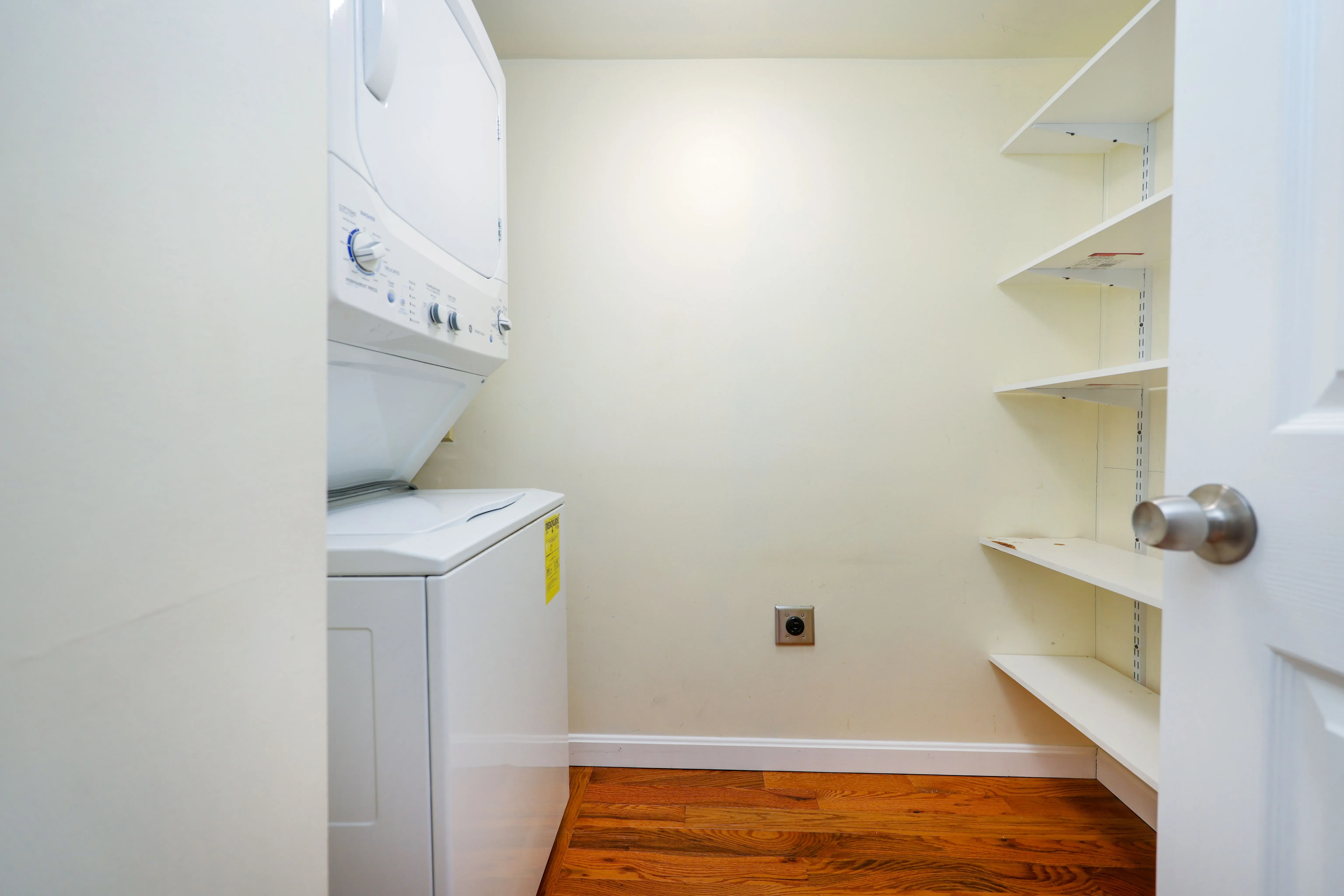 85 Brainerd Rd, Brighton