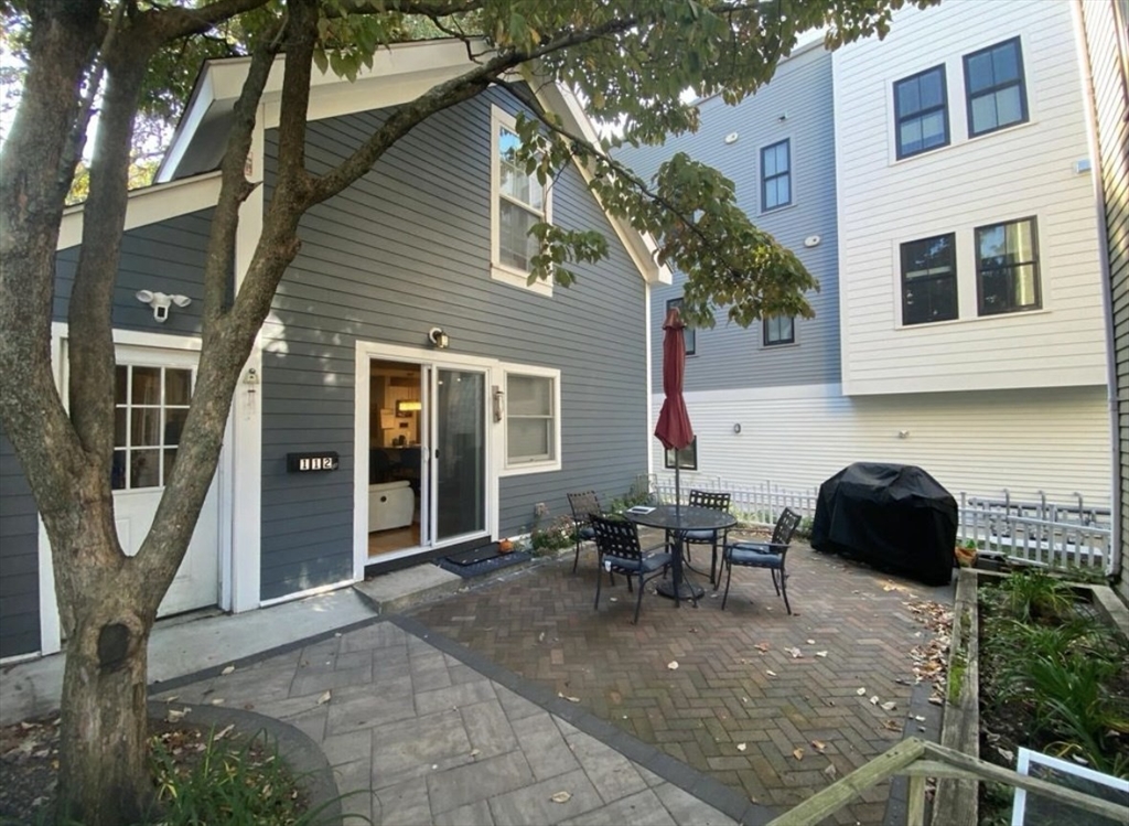 112 Brookside Ave, Jamaica Plain