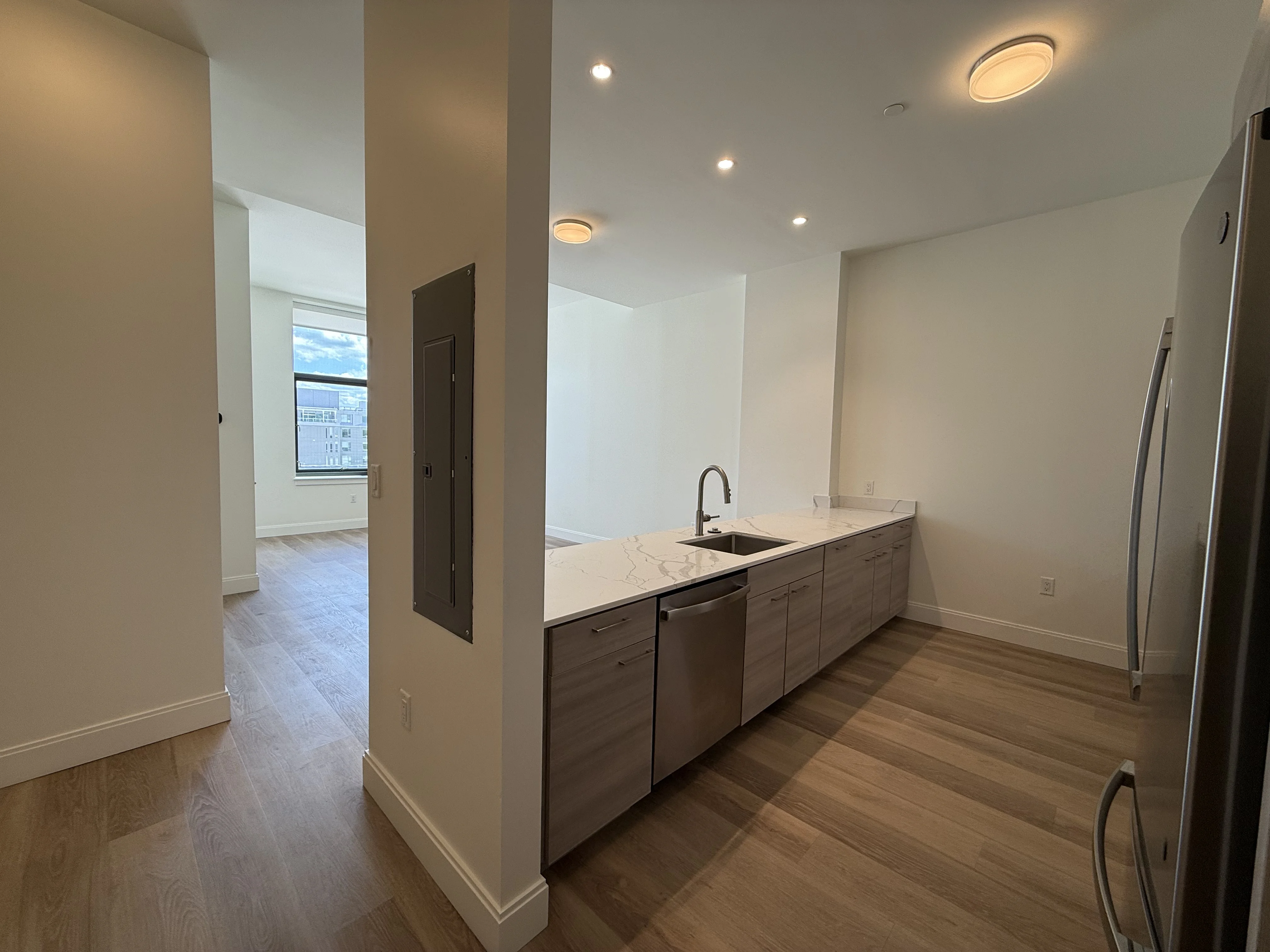 1079 Commonwealth Ave, Allston