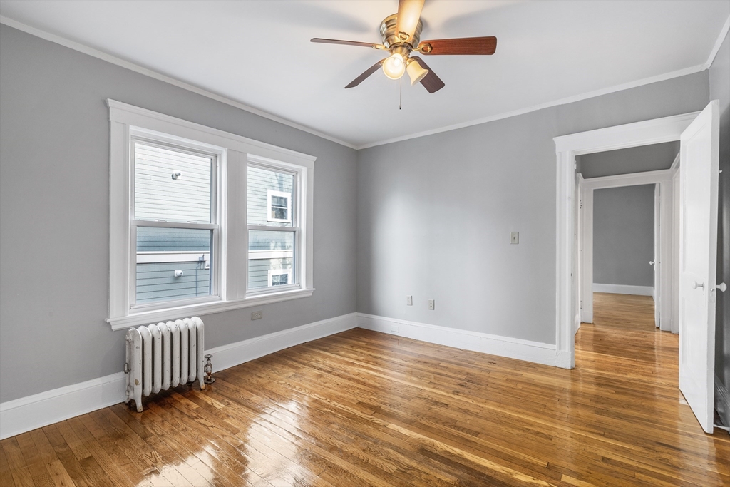 28 Sunset St, Mission Hill