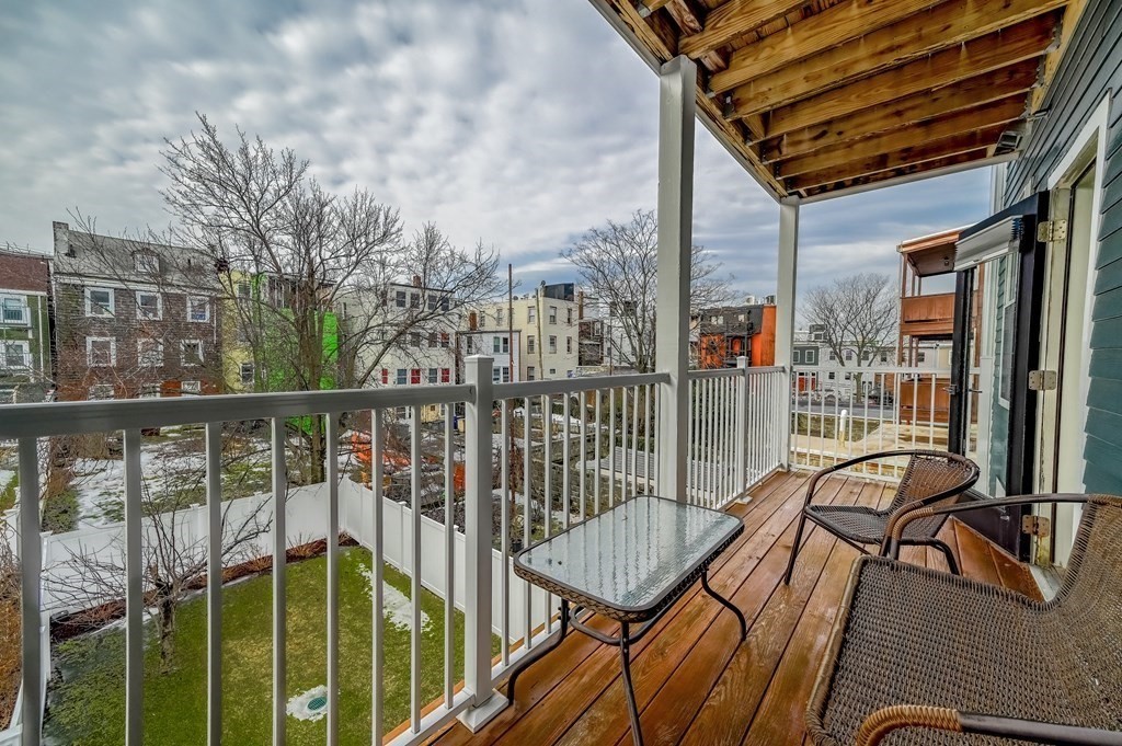 85 Everett St, East Boston