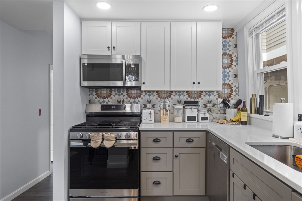 2 Kemp St, South Boston