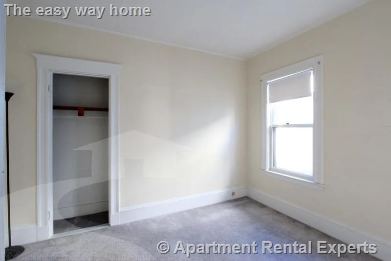 92 Rogers Ave, Ball Square