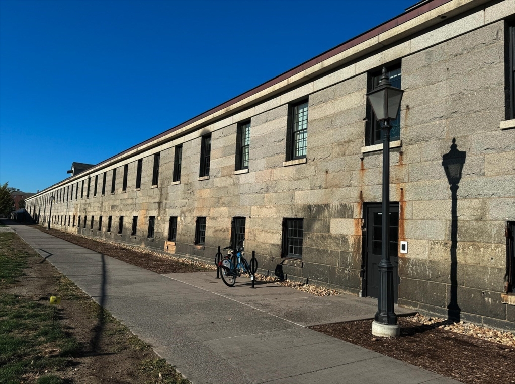 58 13th St, Charlestown