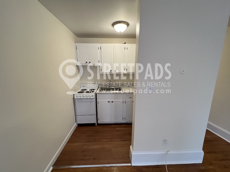 1315 Commonwealth Ave, Allston