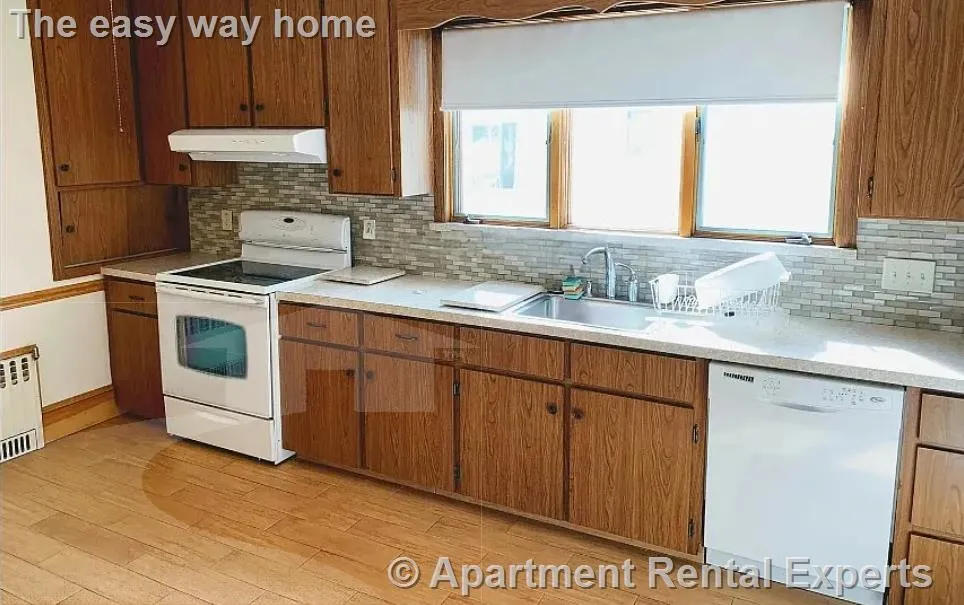 19 Adams St, East Arlington