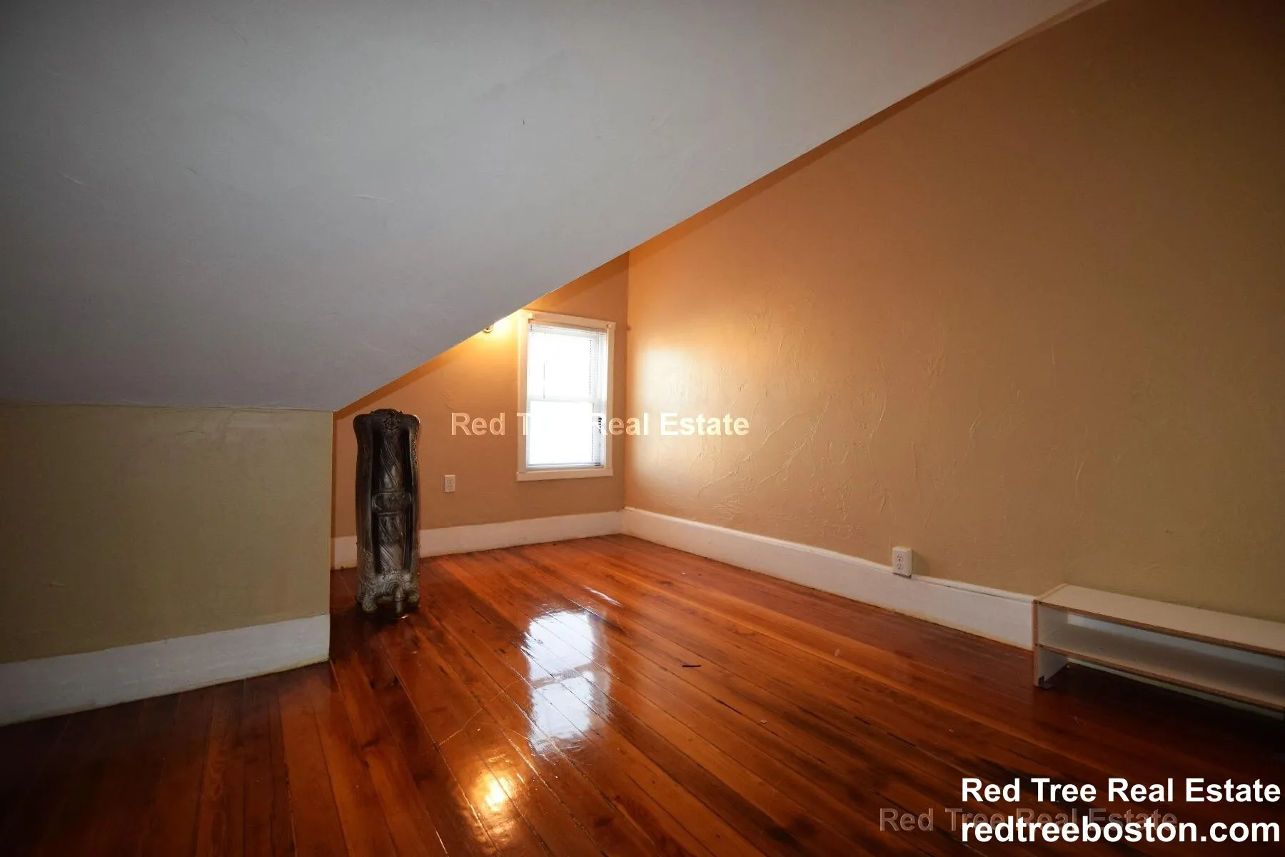 6 Haskell St, Allston