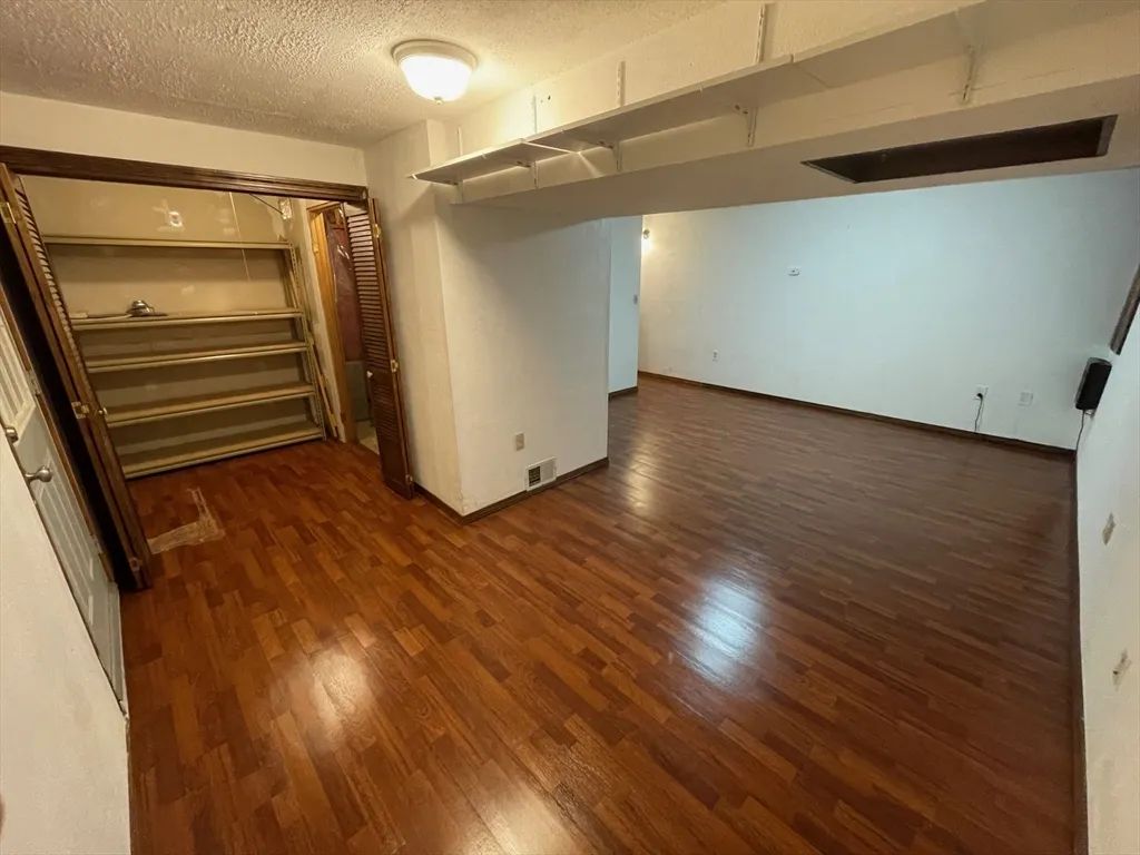 16 Bowstring Way, Marlborough