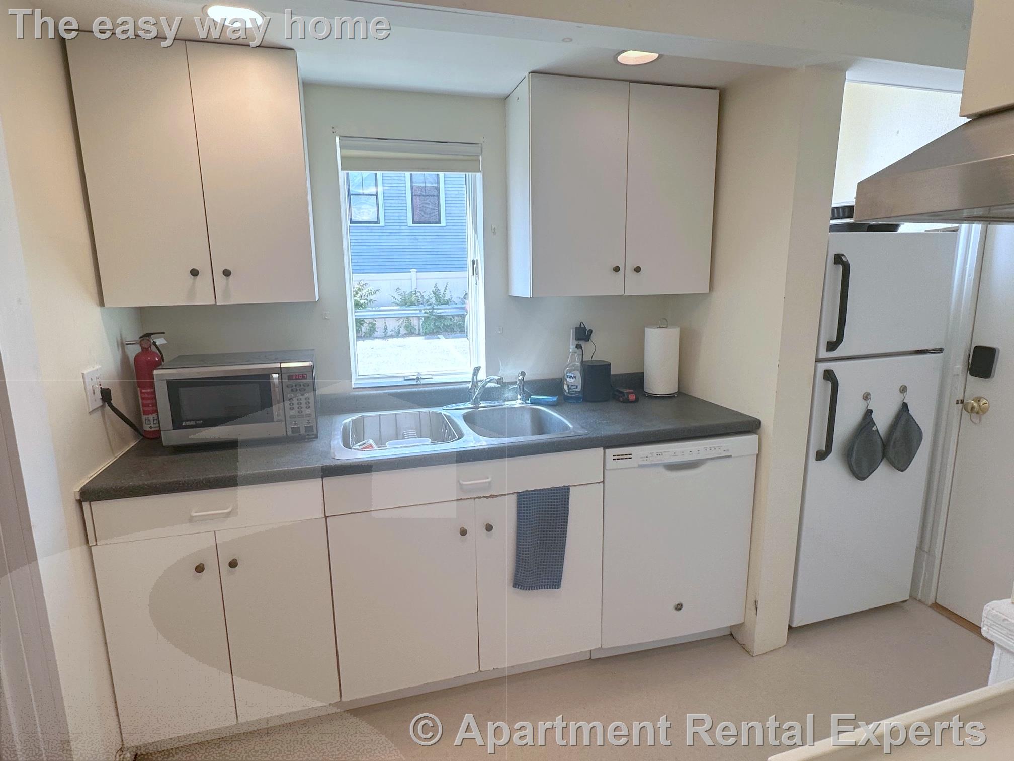 3 Moore St, Teele Square