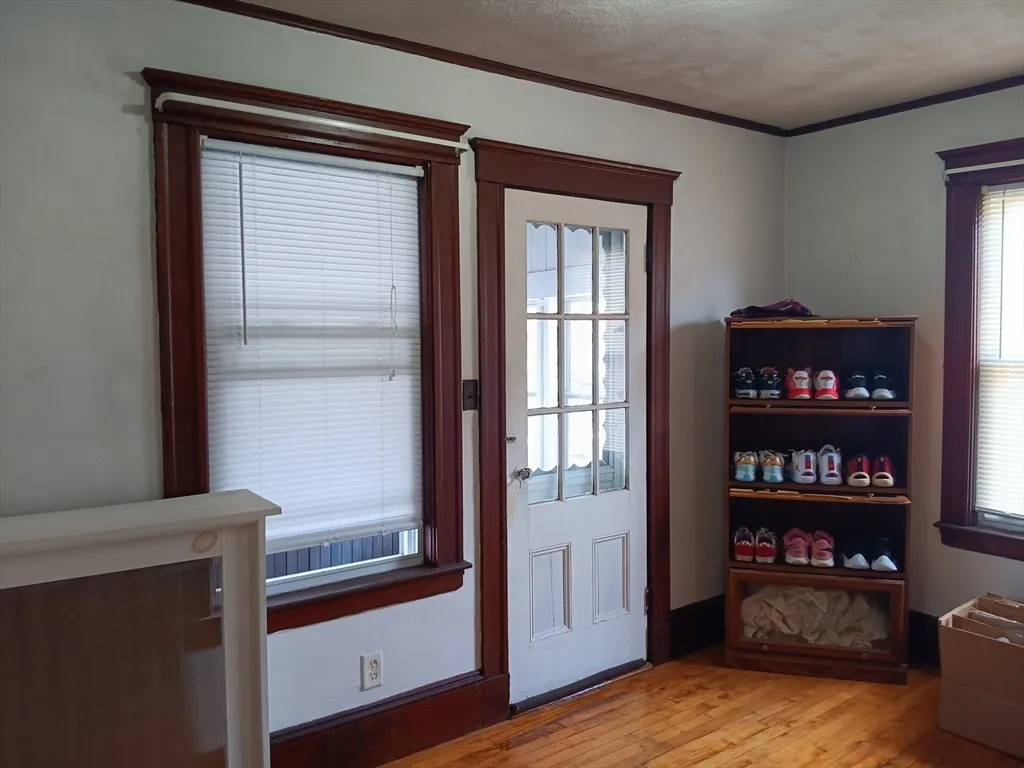 44 Glencoe St, Brighton