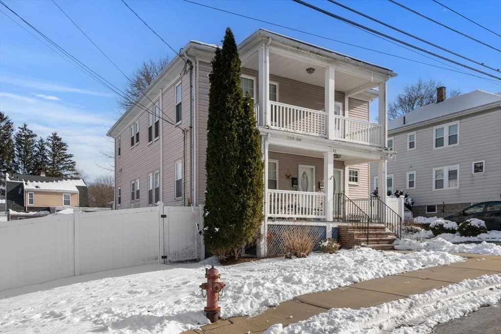 22 Leonard St, Woburn