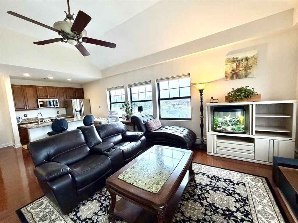 72 Ashland, Malden
