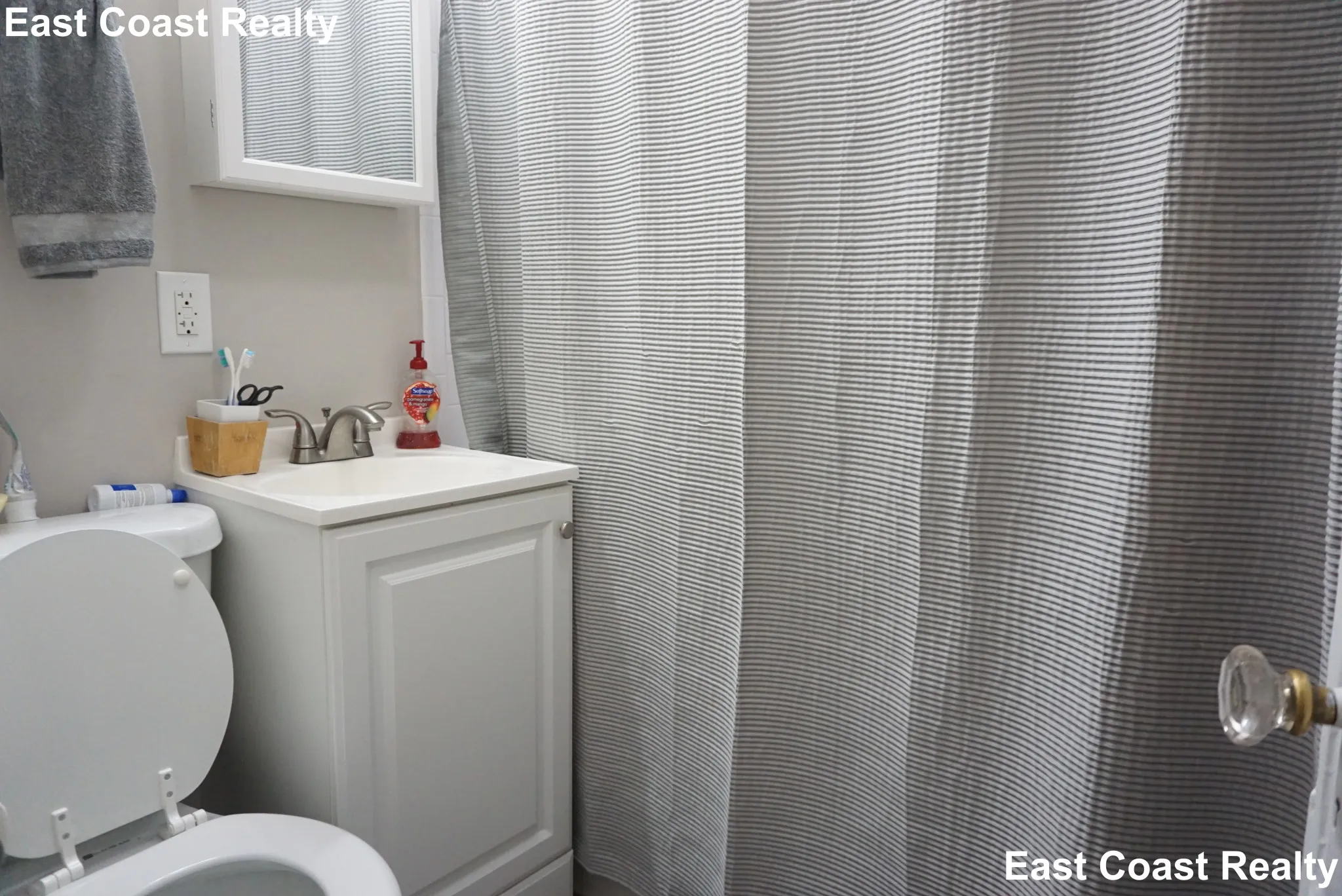 56 Gardner St, Allston