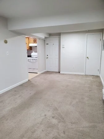11 John St, Attleboro