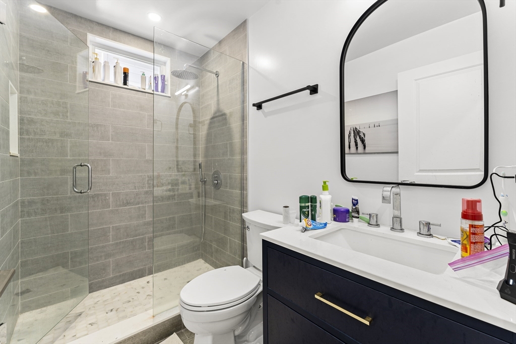 97 Hillside St, Mission Hill