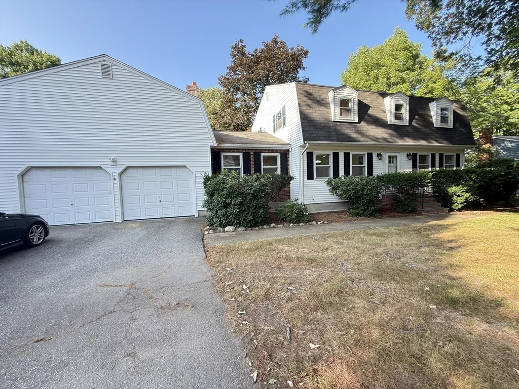 5 Middle St, Lexington