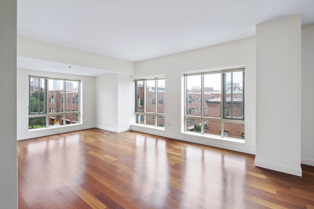 17 Otis St, East Cambridge