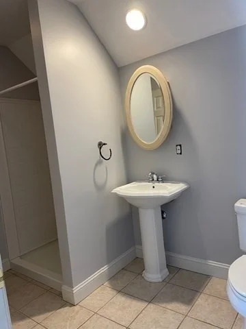 307 Shrewsbury St, Holden