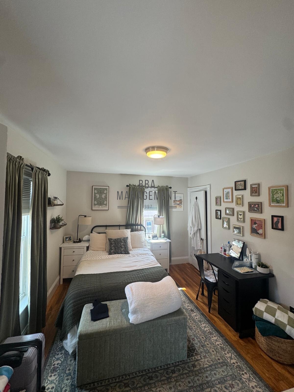 58 Saunders St, Allston