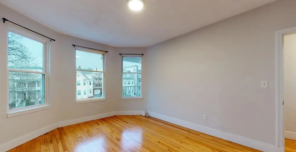 33 Edison Green, Dorchester