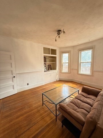 58 Aspinwall Ave, Coolidge Corner