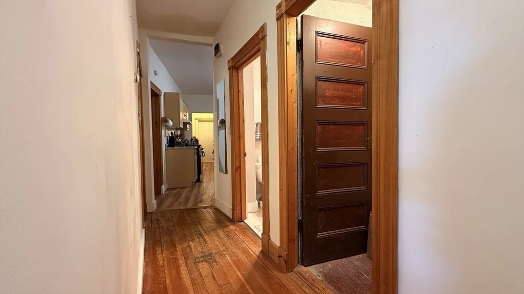 26 Darling, Mission Hill