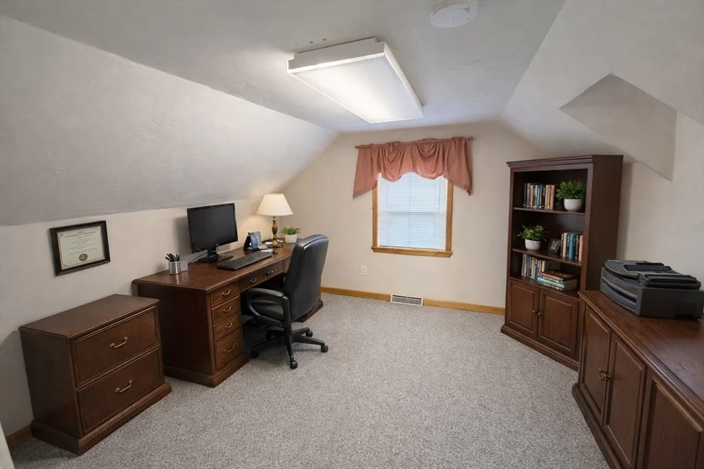 50 School St, Hudson