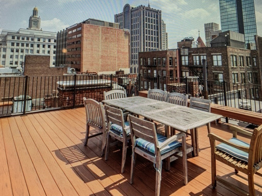 271 Dartmouth St, Back Bay