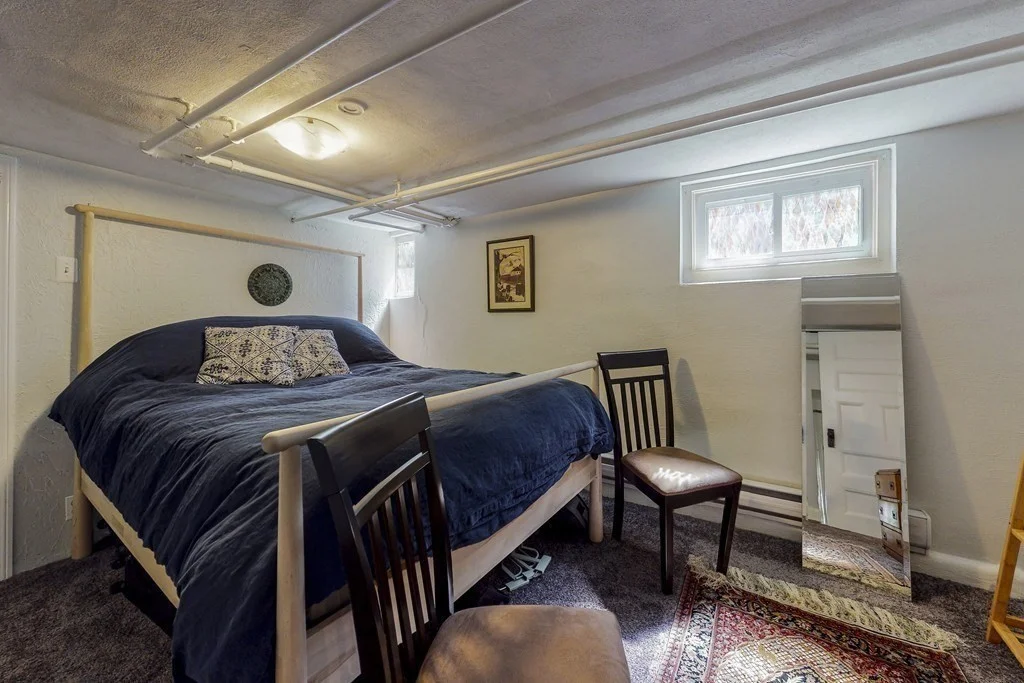 15 Sunset Rd, Watertown