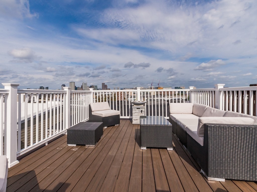 421 East 3rd, Boston