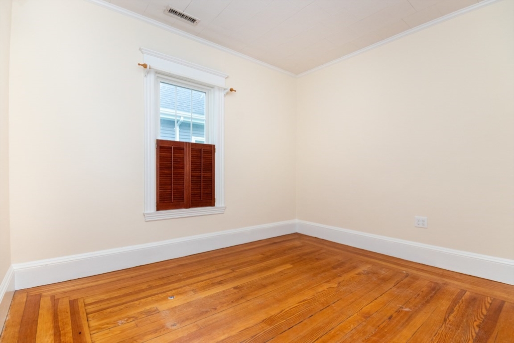 24 Walden, North Cambridge