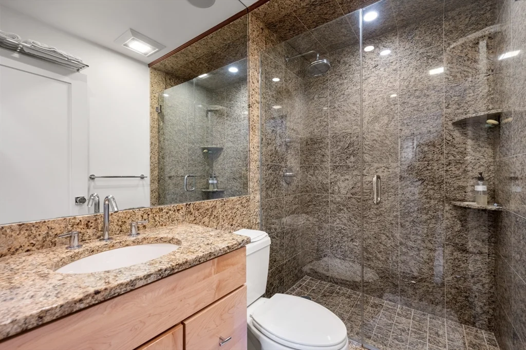 75 Clarendon, Back Bay