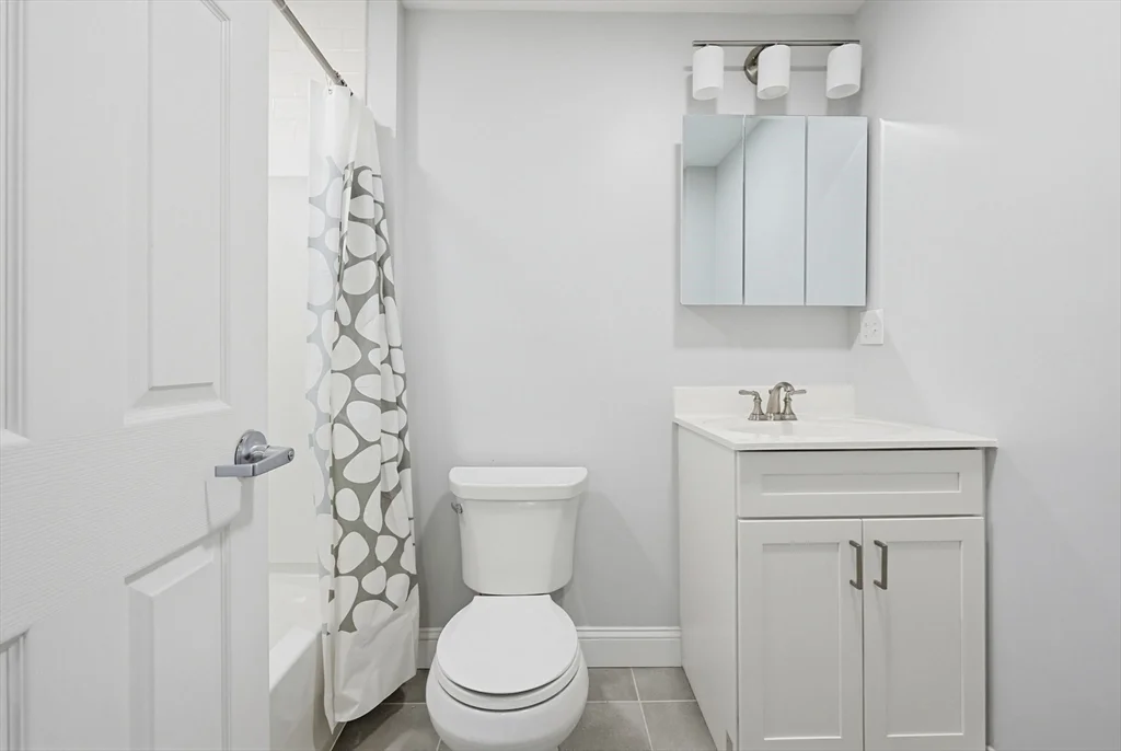 212 Franklin Crossing Rd, Franklin