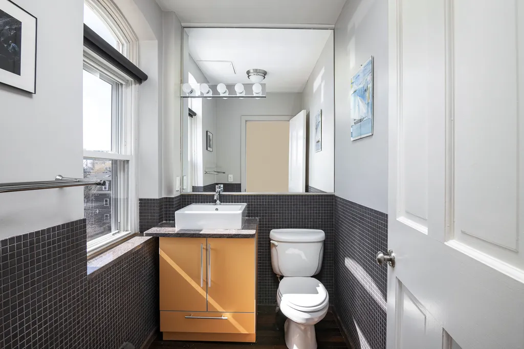 37 Winnisimmet St, East Boston