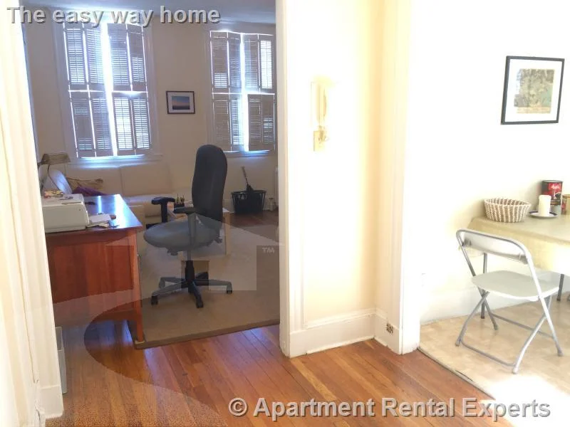 1616 Massachusetts Ave, Harvard Square