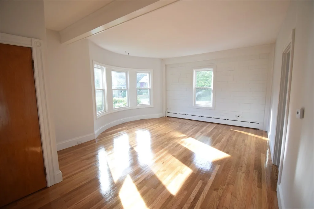 284 Central St, Mansfield
