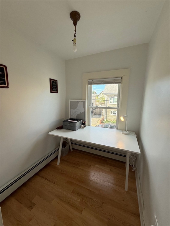 34 Everett Ave, East Somerville