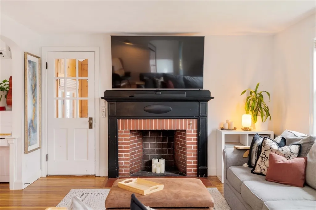 19 Trenton St, Melrose