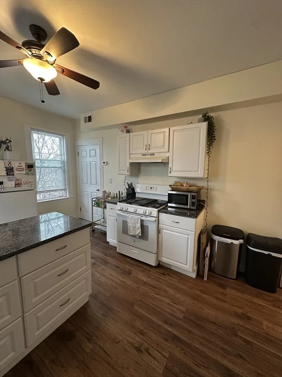 194 H St, South Boston