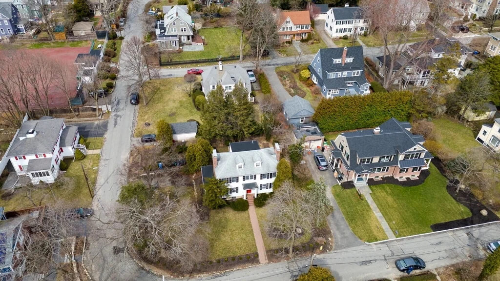 60 Kilburn Rd, Belmont