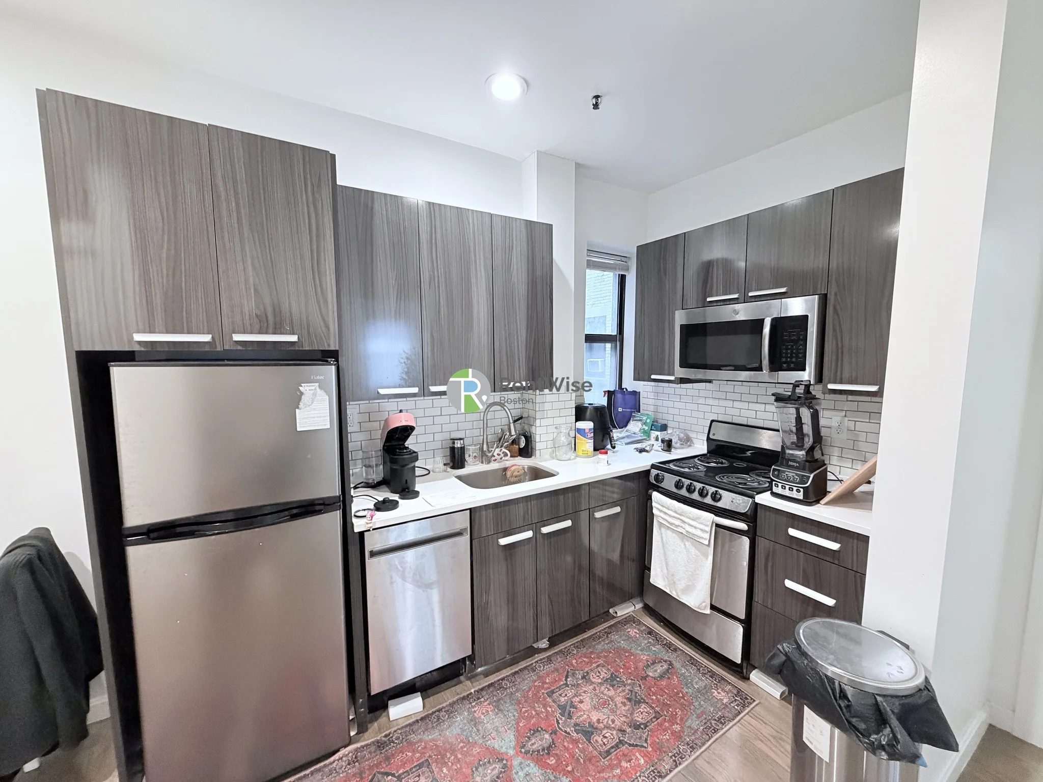 11 Peterborough St, Fenway