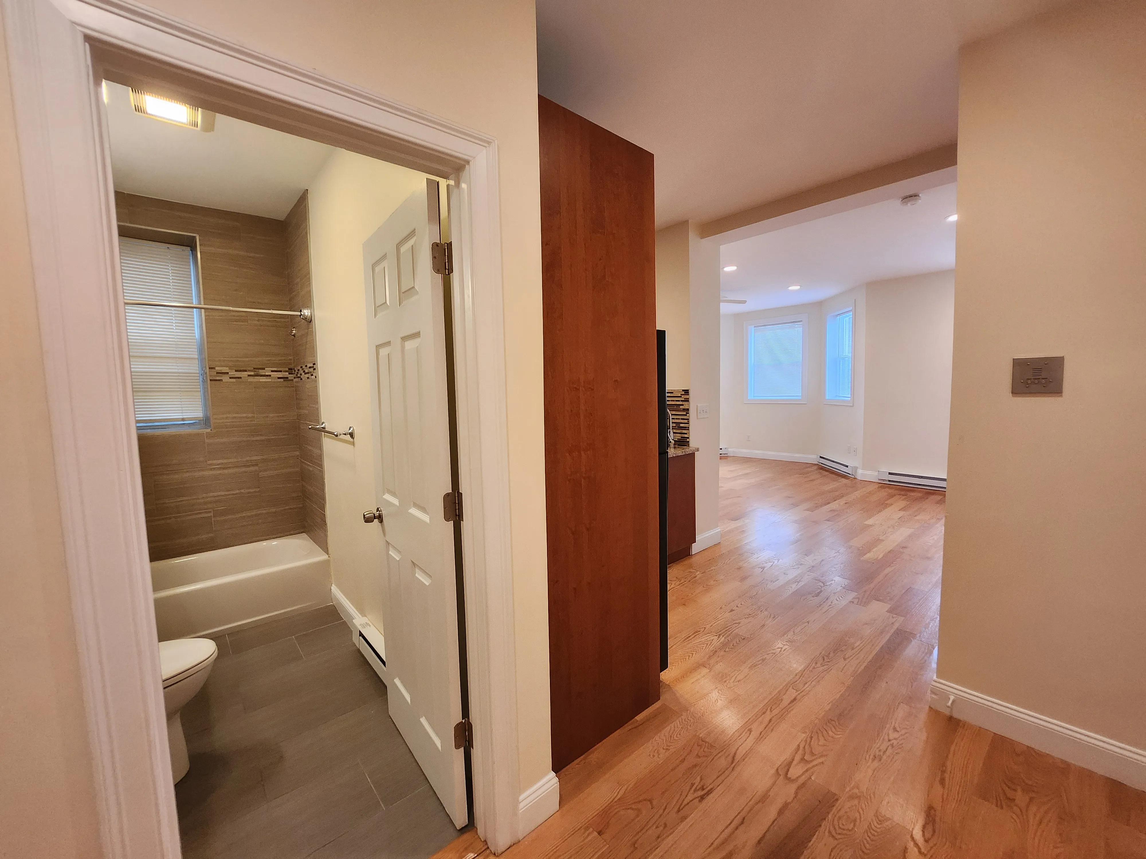 94 Brainerd Rd, Allston