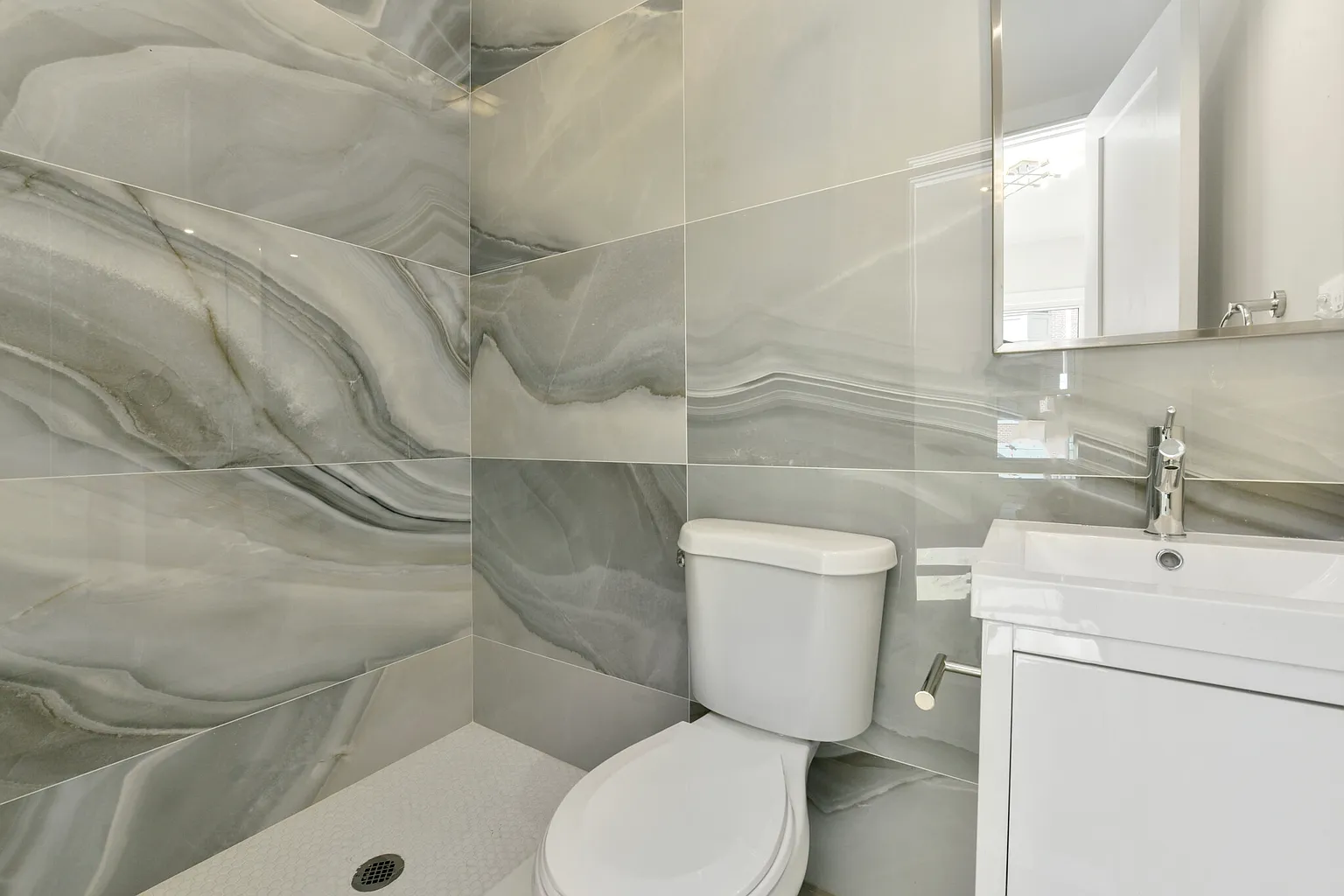 200 Maverick St, East Boston